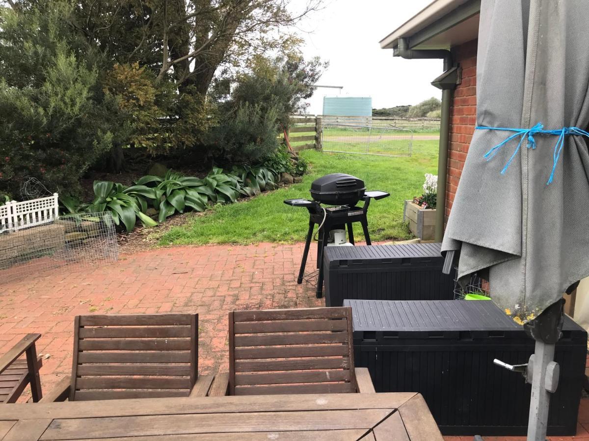 Lanaud Farm Stay Allansford Eksteriør billede